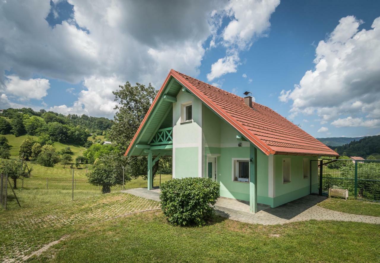 Holiday Home Neokrnjena Narava Sevnica Exterior foto